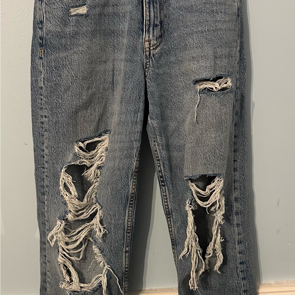 Aeropostale High Rise Distressed Denim Jeans